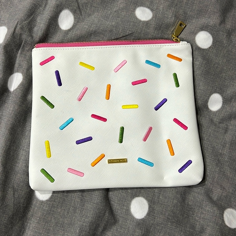 Studio DIY Sprinkle Clutch